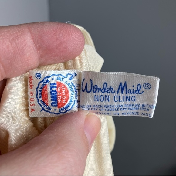 Vintage wonder maid strapless slip gown no cling USA union made size 36 - Picture 6 of 7